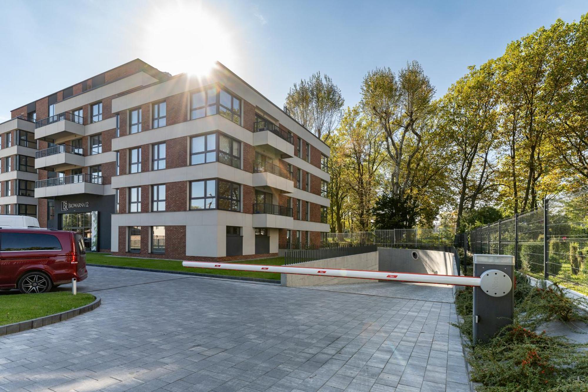 Br12 Premium Apartments , Garaz Bielsko-Biala Exterior foto